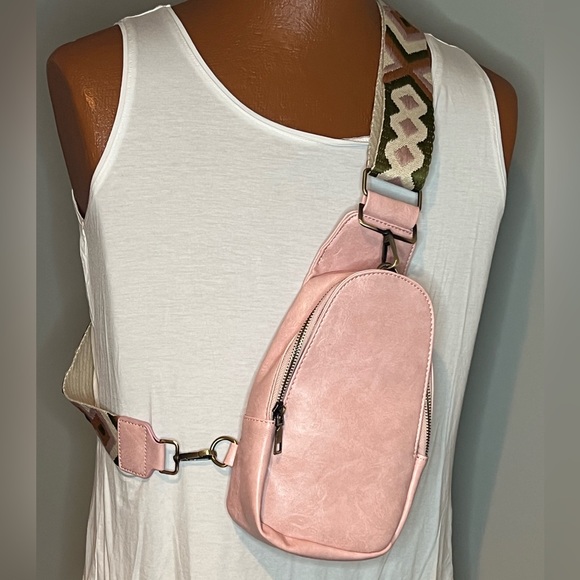 Handbags - FAUX LEATHER PURSE